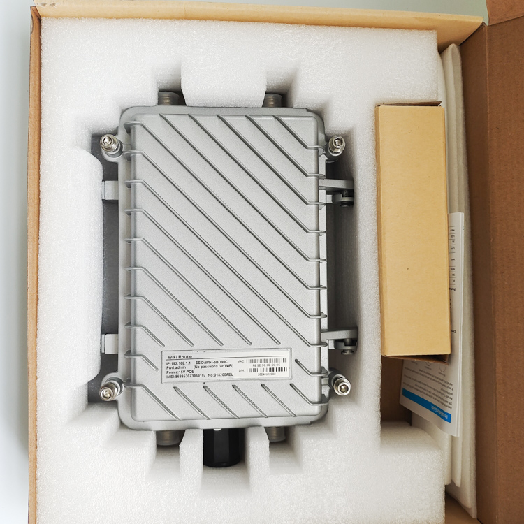 Outdoor IP66 waterdichte 300Mb - 4G Router With Poe Wan recensie en prijs